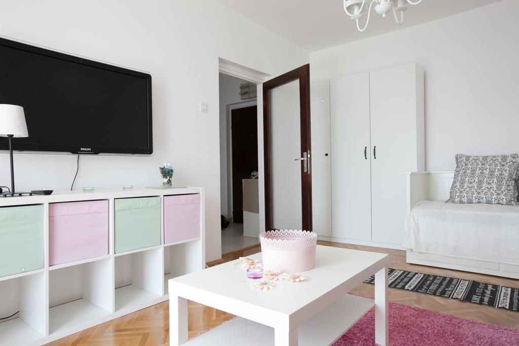 Butterfly Apartment Fiume Esterno foto